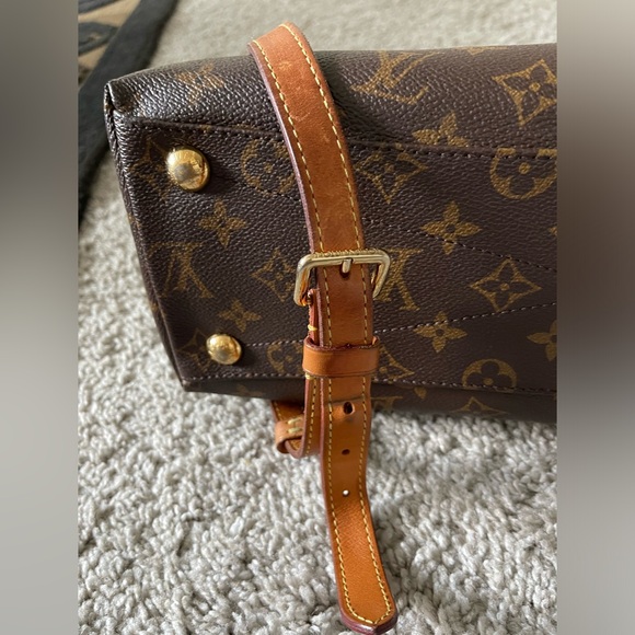 Louis Vuitton monogram V tote bag handbag Monogram Canvas and Leather Brown, Red - Picture 6 of 17